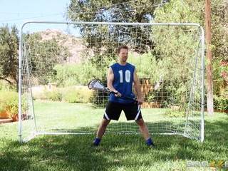 Порно парень подглядывал в душе