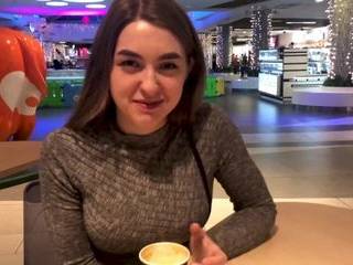 Порно первый раз до слез