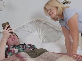 Порно красивые девушки с большими сиськами